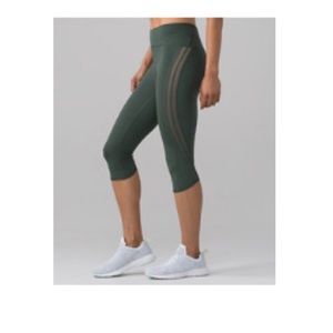 Lululemon Athletica crops